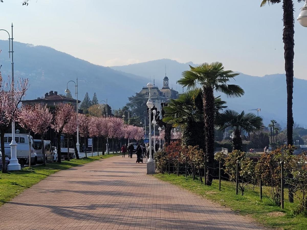 La Rosa Del Lago Стреза Екстер'єр фото